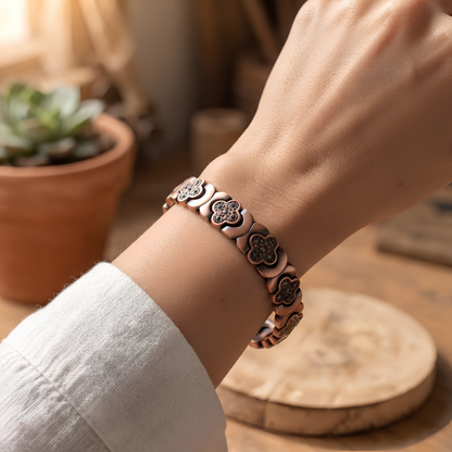 Ella's Escuro Copper Bracelet
