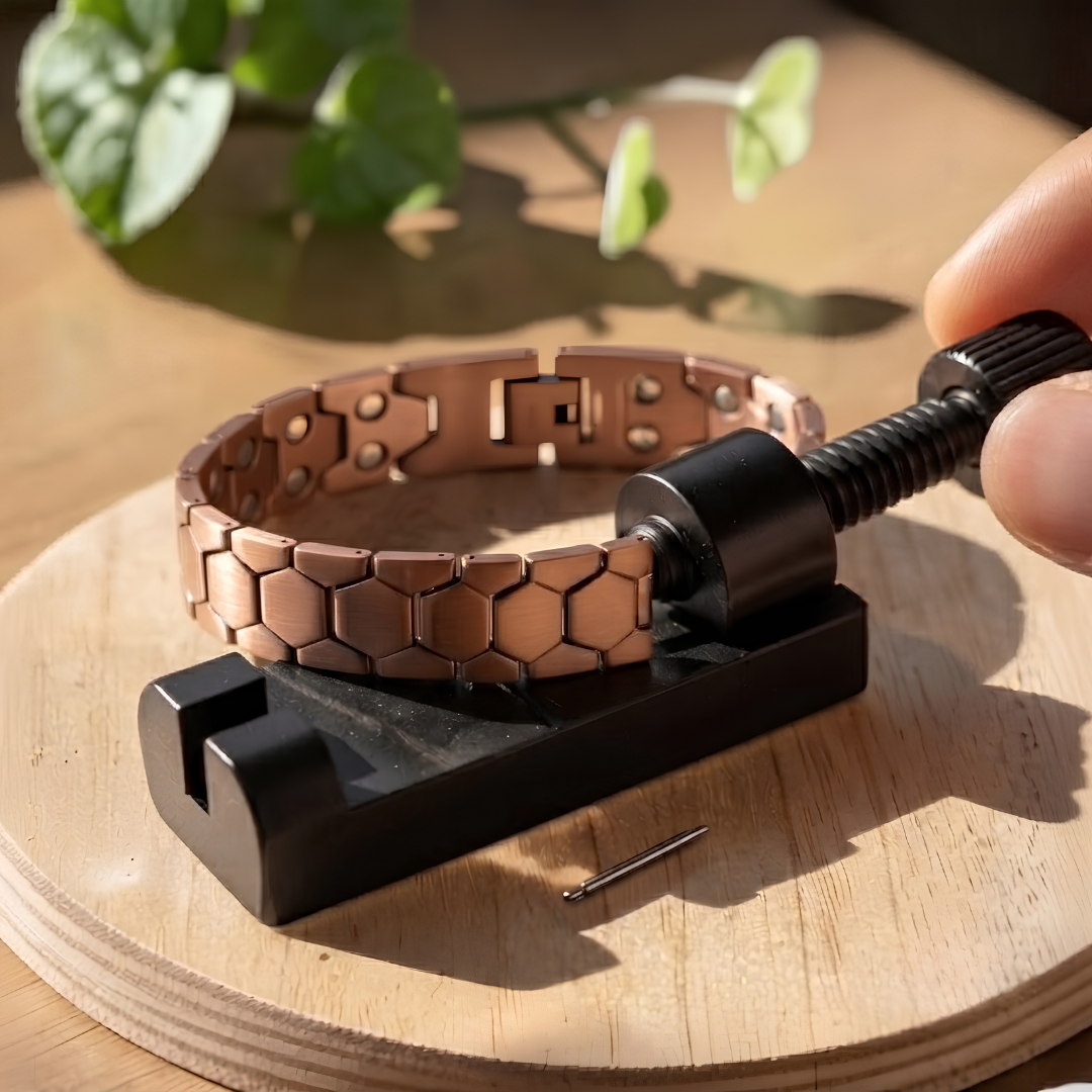 Ella's Effi Men's Copper Bracelet