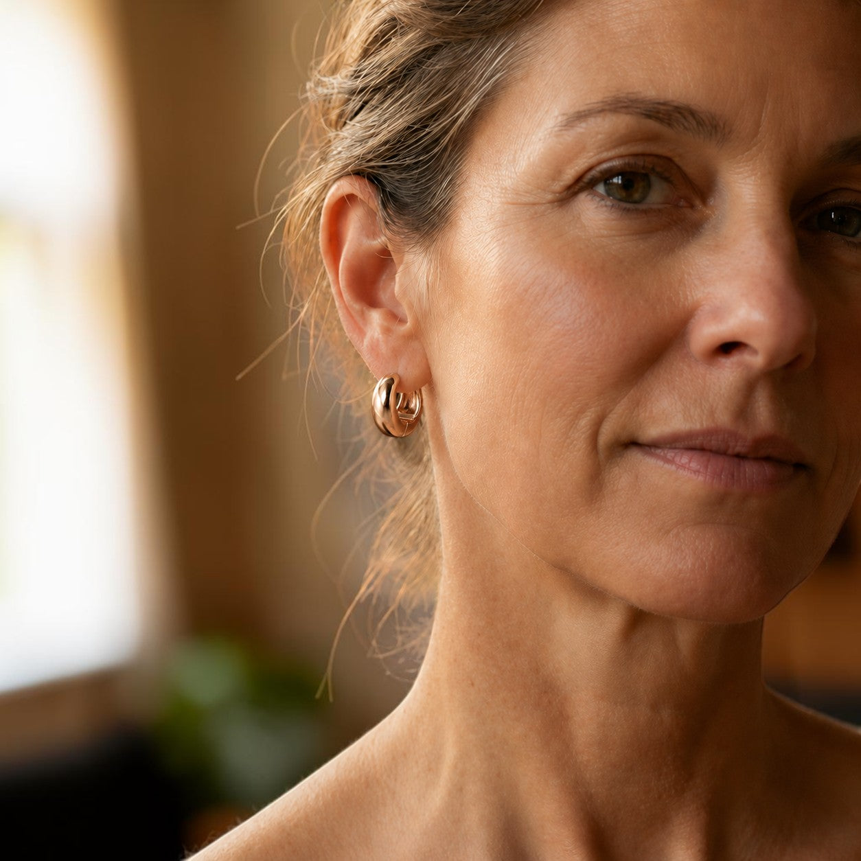 Ella's Hull Copper Earrings