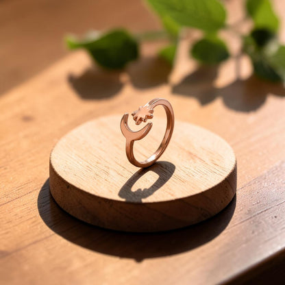 Ella's Lunar Copper Toe Ring